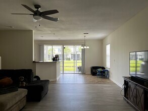 7180 Stonelion Cir in Jacksonville, FL - Building Photo - Building Photo