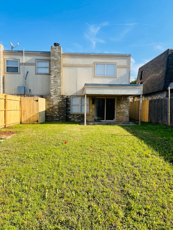 6403 NW 63rd St in Warr Acres, OK - Building Photo - Building Photo