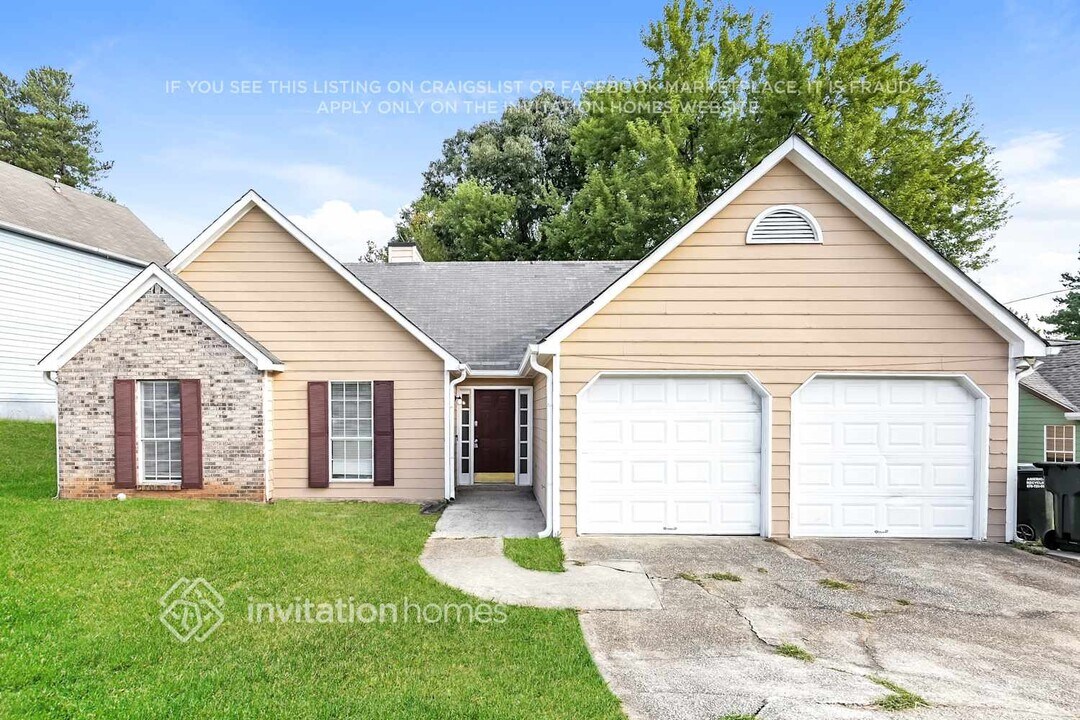 3502 Baroney Ln SW in Marietta, GA - Building Photo