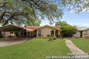 6323 Forest Knoll St in San Antonio, TX - Building Photo - Building Photo