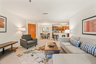 The Landmark at Hatchery Hill in Fitchburg, WI - Building Photo