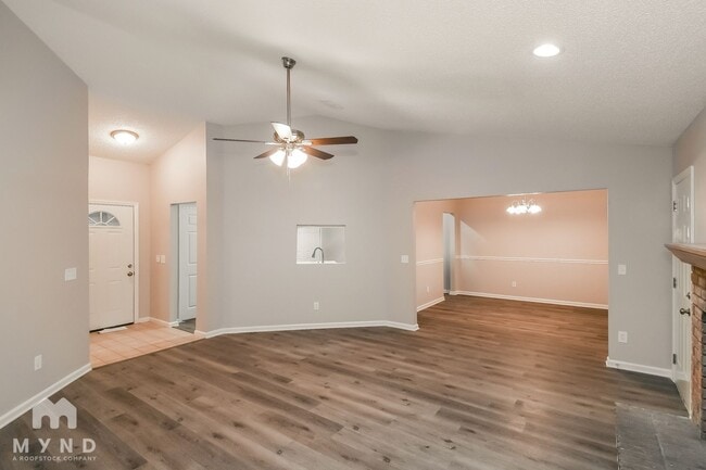 8951 Rose Hill Dr S in Jacksonville, FL - Building Photo - Building Photo