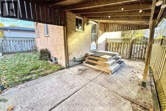 31 Danielle Crescent in London, ON - Building Photo - Building Photo