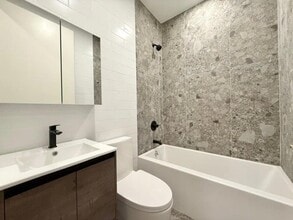 Nice room in a good neighborhood in Brooklyn, NY - Building Photo - Building Photo