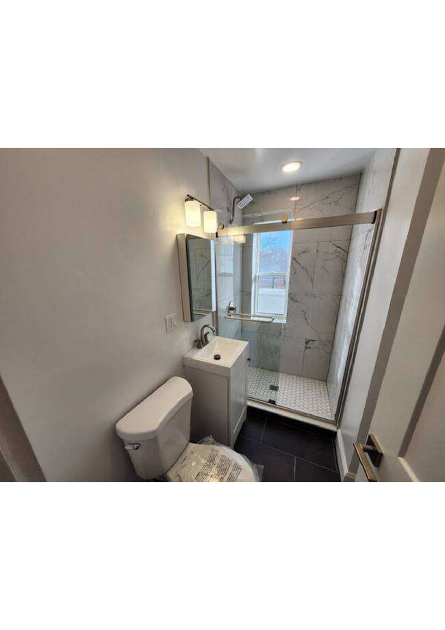 466 Park Dr, Unit 30 in Boston, MA - Building Photo - Building Photo