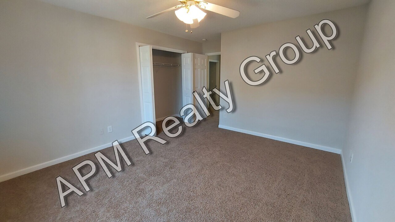 303 Castle Ridge Dr in Columbia, SC - Building Photo