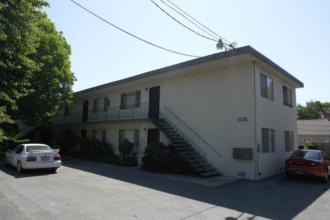 22182 Western Blvd in Hayward, CA - Foto de edificio