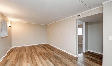 458 Miller Ave in Columbus, OH - Building Photo - Building Photo