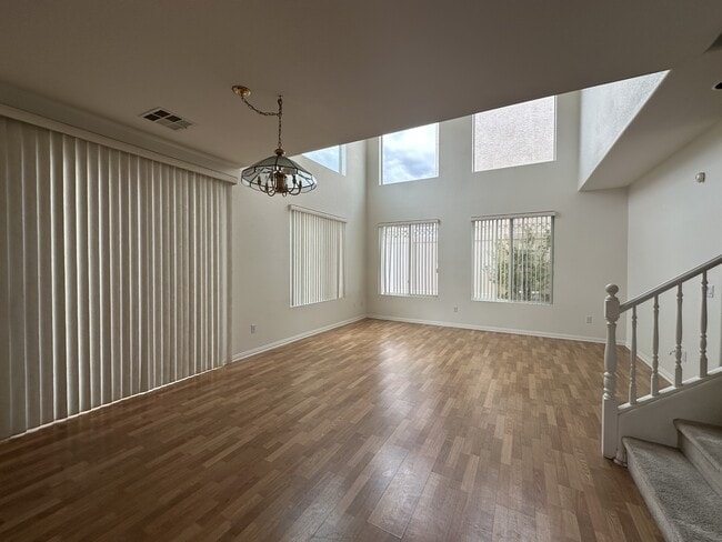 6294 Tillman Crest Ave in Las Vegas, NV - Building Photo - Building Photo