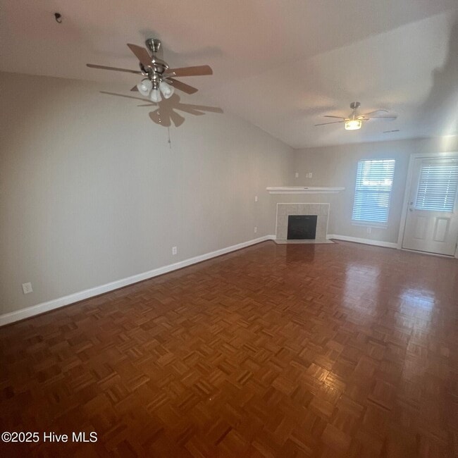 310 Jeremy Ln in Winterville, NC - Building Photo - Building Photo