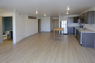 Block E in Moorhead, MN - Building Photo - Interior Photo