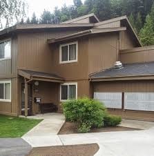 Valley Heights Apartments in Quincy, CA - Building Photo