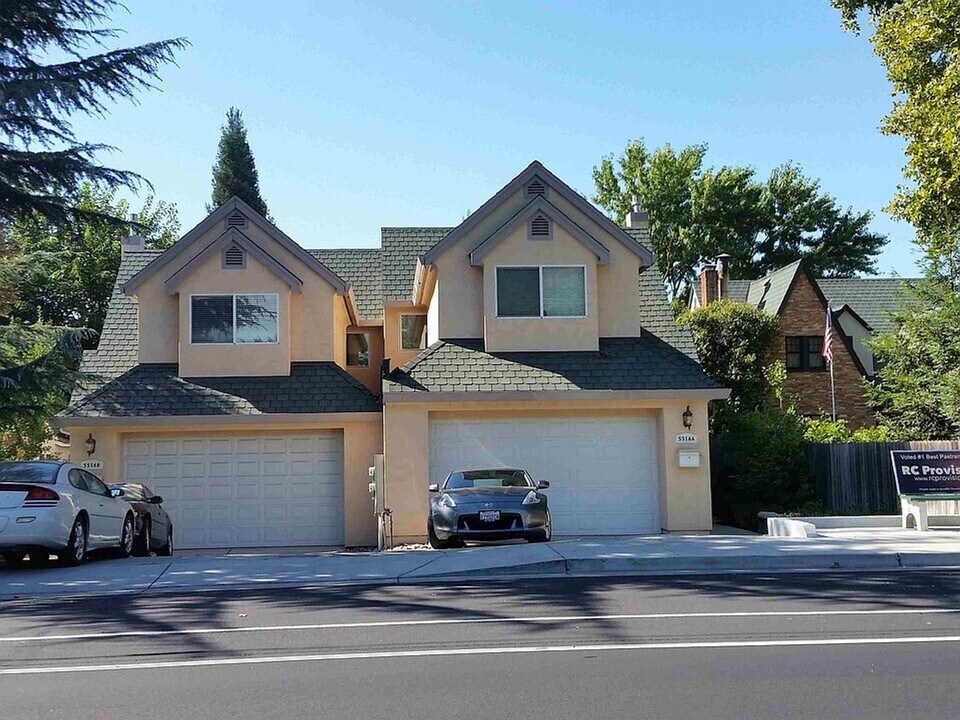 5516 Marconi Ave in Carmichael, CA - Building Photo