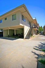 2128 Alameda Ave in Alameda, CA - Building Photo - Building Photo