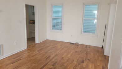 654 S 19th St, Unit #1 in Newark, NJ - Foto de edificio - Building Photo