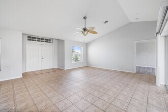 205 SW 19th Terrace in Cape Coral, FL - Building Photo - Building Photo
