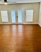 1817 Crooked Ln in Fort Worth, TX - Building Photo - Building Photo