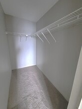 25 S Point Dr, Unit 1 in Boston, MA - Building Photo - Building Photo