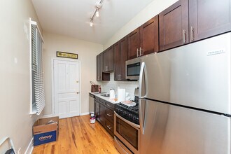 1431 W Belmont Ave in Chicago, IL - Building Photo - Building Photo