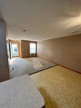 11424 Town Center Dr in Saint Michael, MN - Building Photo - Building Photo