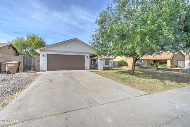 7113 W Sunnyside Dr in Peoria, AZ - Building Photo - Building Photo