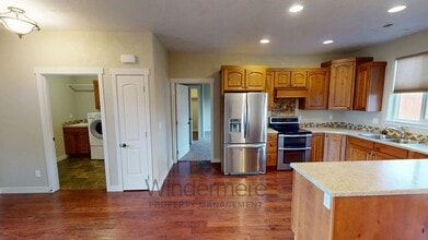 378 Vera Pl in College Place, WA - Building Photo - Building Photo