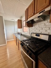 21 Page St in New Bedford, MA - Building Photo - Building Photo