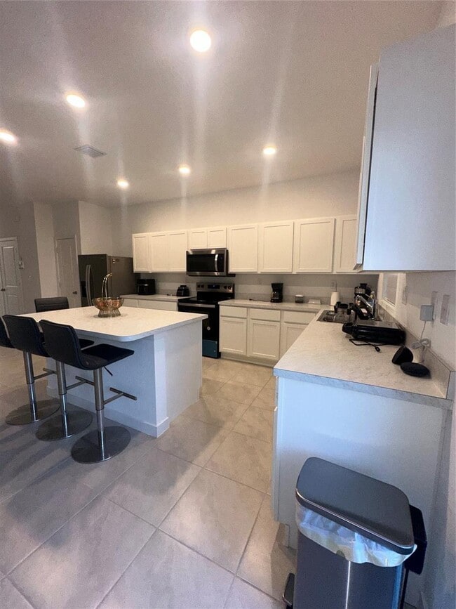 816 NW 3rd Terrace in Pompano Beach, FL - Building Photo - Building Photo