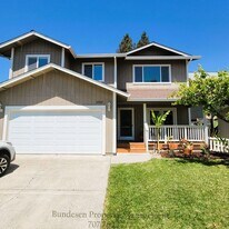 1464 Georgia Ct in Rohnert Park, CA - Building Photo