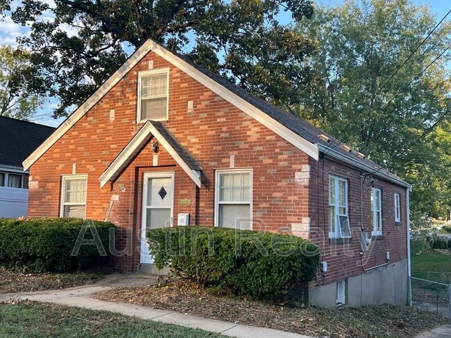 2521 Cecelia Ave in Brentwood, MO - Building Photo - Building Photo