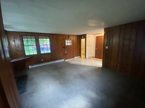 205 Cottage Ln in Cresco, PA - Building Photo - Building Photo