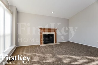 14467 Williamsburg Manor Dr in Florissant, MO - Building Photo - Building Photo