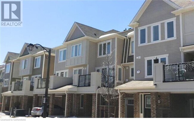 property at 550 Goldenrod Ln
