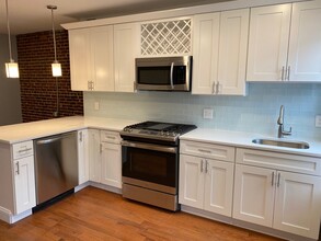 29 Chelsea St in Boston, MA - Building Photo - Building Photo