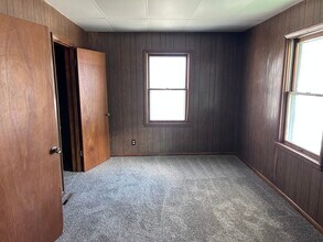 212 E 11th Ave in Emporia, KS - Building Photo - Building Photo