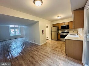 58 Chelsea Cir in Clementon, NJ - Building Photo - Building Photo