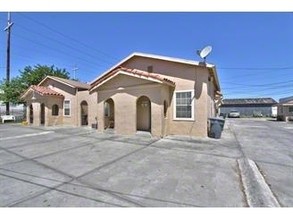 203 Griffin St in Salinas, CA - Foto de edificio - Building Photo