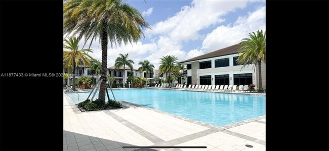 4640 NW 84th Ave, Unit 20 in Doral, FL - Building Photo - Building Photo