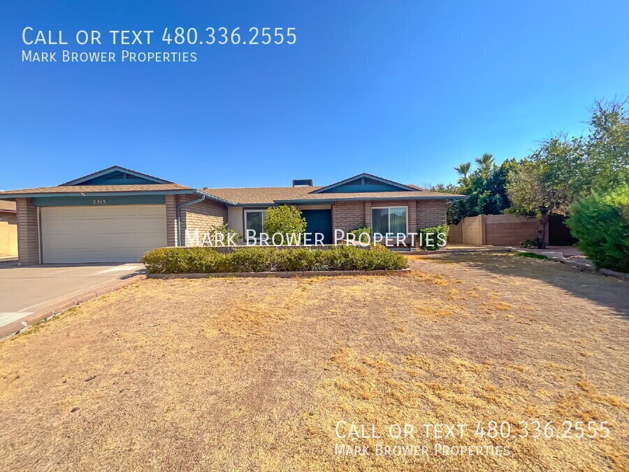 2315 W El Alba Way in Chandler, AZ - Building Photo