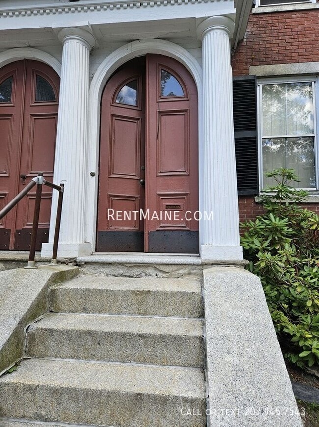 11B Hudson St.-