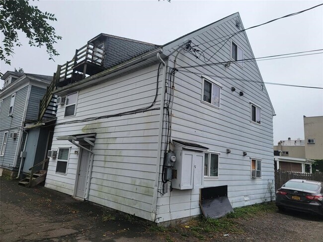 property at 106 Nanticoke Ave