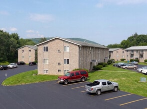 Anthos at Kirkwood in Kirkwood, NY - Foto de edificio - Building Photo