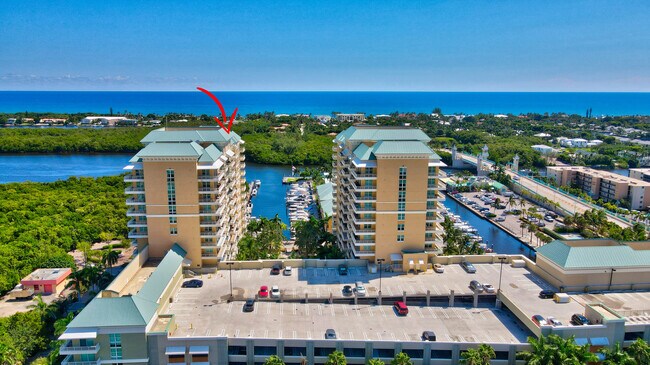 property at 700 E Boynton Beach Blvd