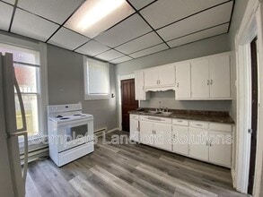 121 Gilbert Ave in Terre Haute, IN - Building Photo - Building Photo