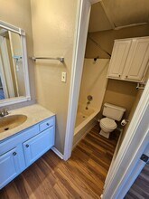 1404 Darr St in Irving, TX - Building Photo - Building Photo
