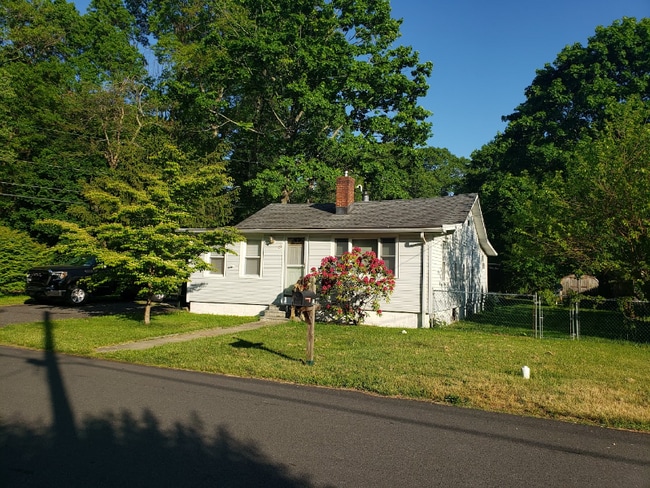 23 Budd Ave in Mt. Olive, NJ - Building Photo - Building Photo