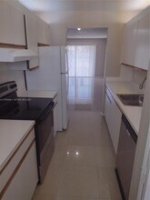 1200 SW 130th Ave in Pembroke Pines, FL - Building Photo - Building Photo