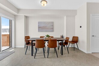 653 Colborne St in Brantford, ON - Building Photo - Building Photo