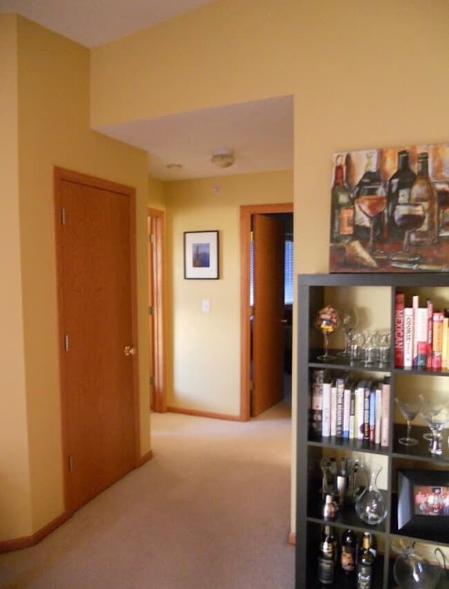 10 Zeller Crossing, Unit 309 in North Liberty, IA - Building Photo - Building Photo