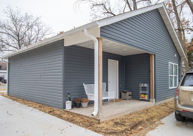 301 Sanford Ave in Columbia, MO - Building Photo - Building Photo